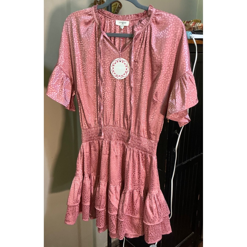Umgee Pink Satin Leopard Jacquard Mini Dress Smocked Waist Ruffle Tiered NWT L
